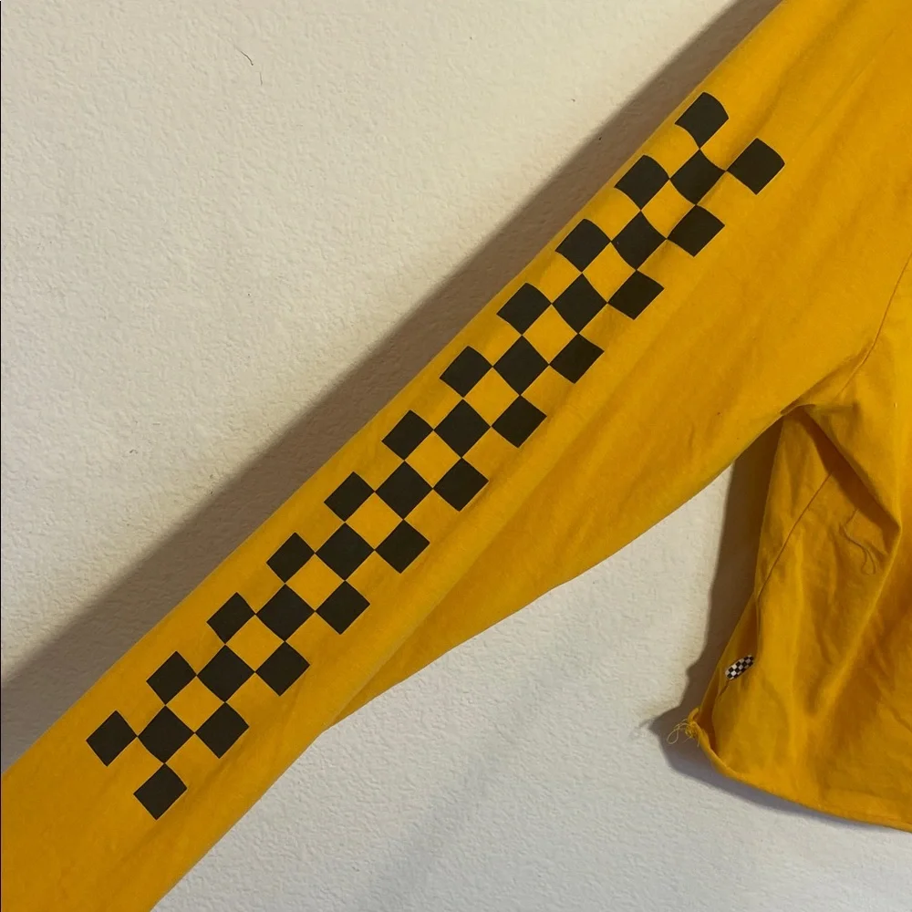 Vans Cropped Long Sleeve with Black Checkered Sleeves -Large - Picture 6 of 6